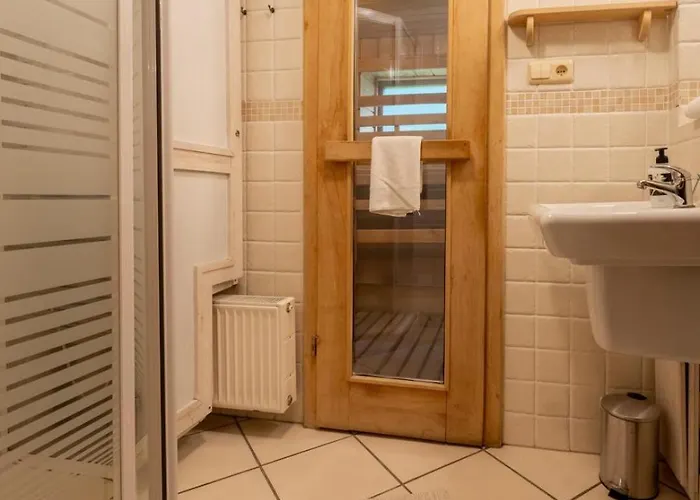 Goralski Belwederek Ski-in Ski-out Z Prywatna Sauna Chalet Karpacz