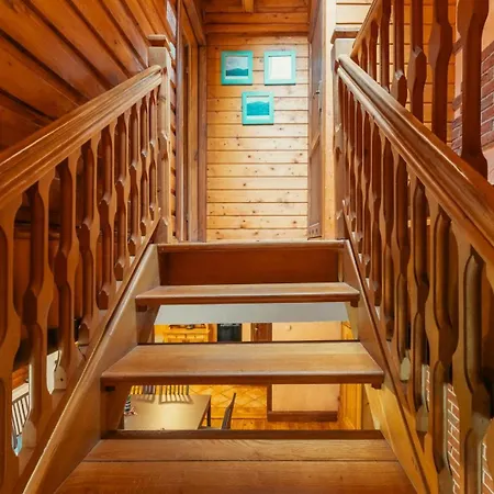 Drewniany Domek Ski-In Ski-Out Z Prywatna Sauna Belwederek Alpstuga